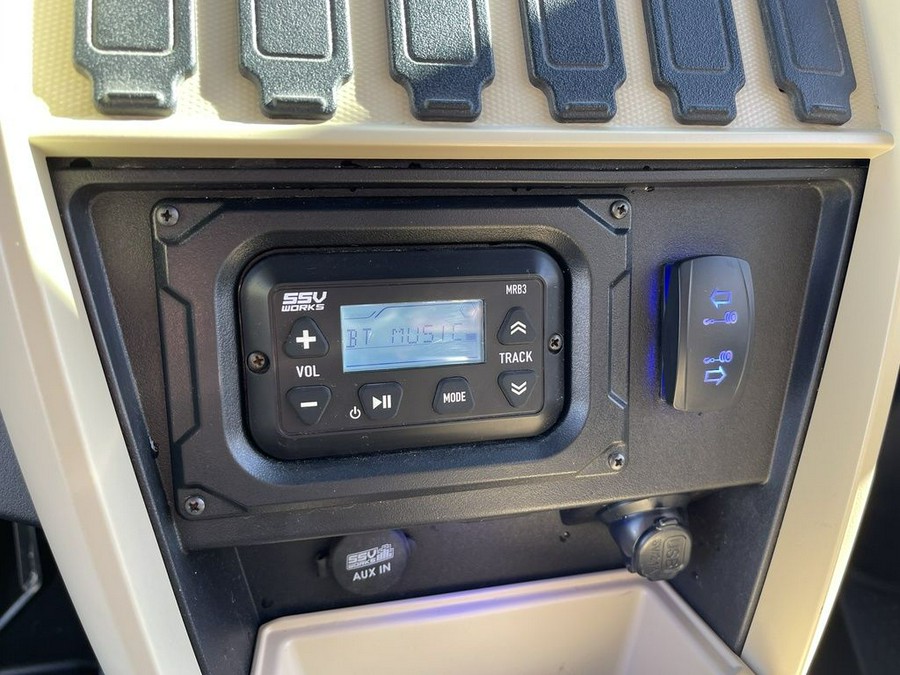 2023 Yamaha Wolverine RMAX4 1000 XT-R