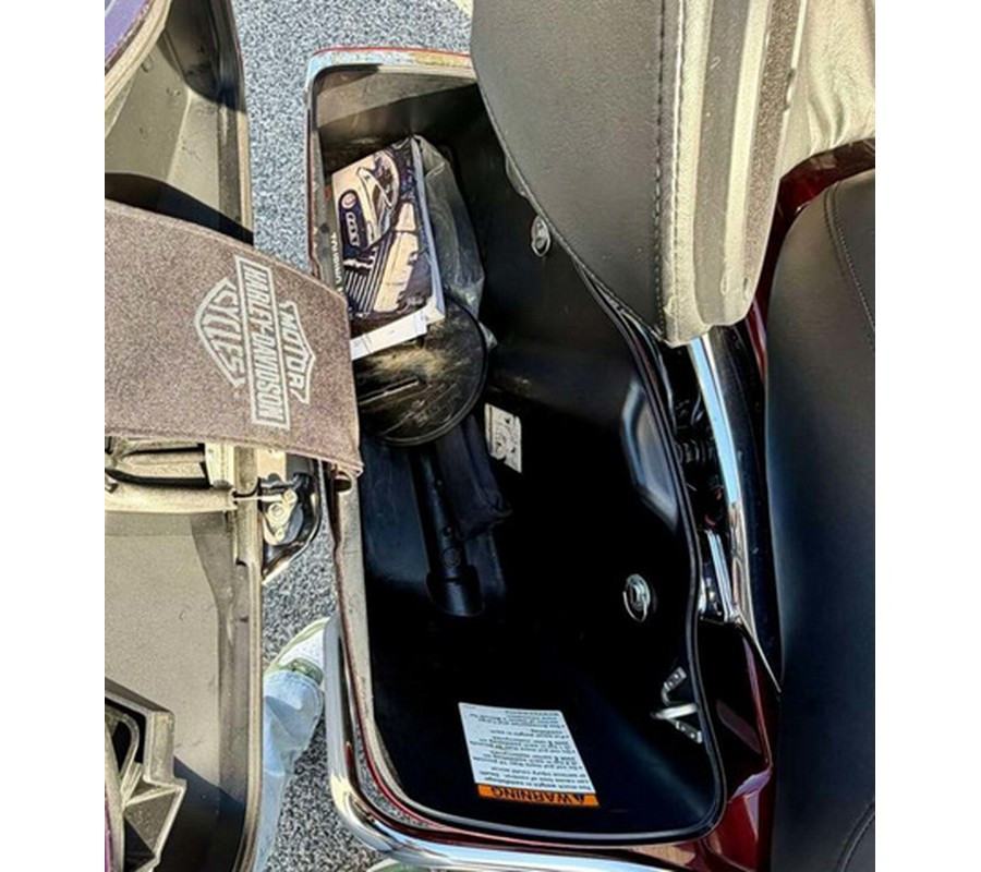 2014 Harley-Davidson Touring FLHTCU - Electra Glide Ultra Classic