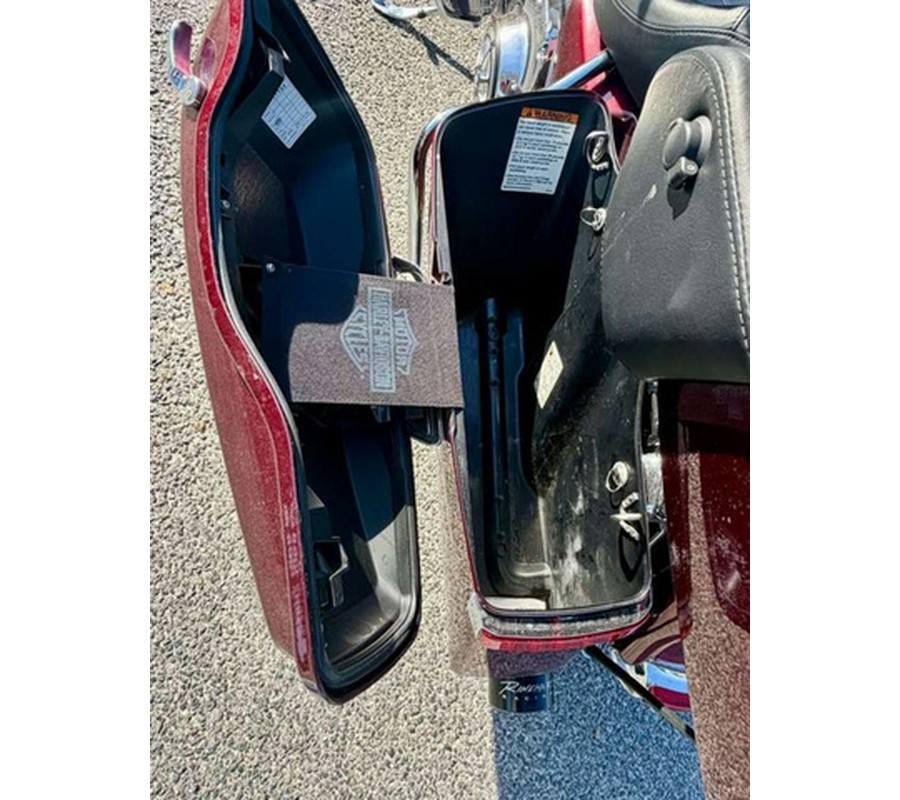 2014 Harley-Davidson Touring FLHTCU - Electra Glide Ultra Classic