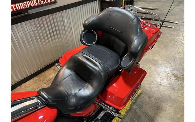 2010 Harley-Davidson® FLHTK