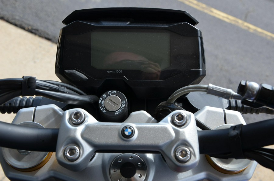 2024 BMW G 310 R