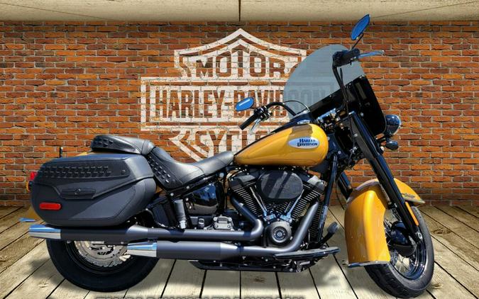 2022 Harley-Davidson Heritage Classic 114 Review