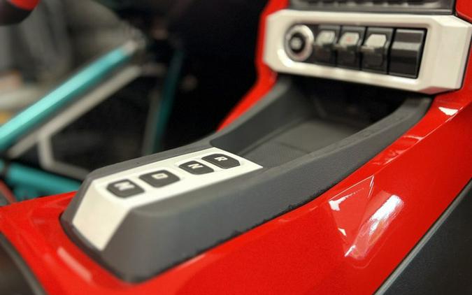 2025 Polaris Slingshot SLINGSHOT 10 (AutoDrive)