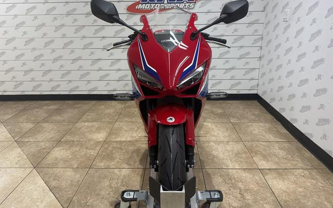 2026 Honda CBR650R E-Clutch