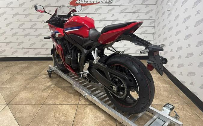 2026 Honda CBR650R E-Clutch