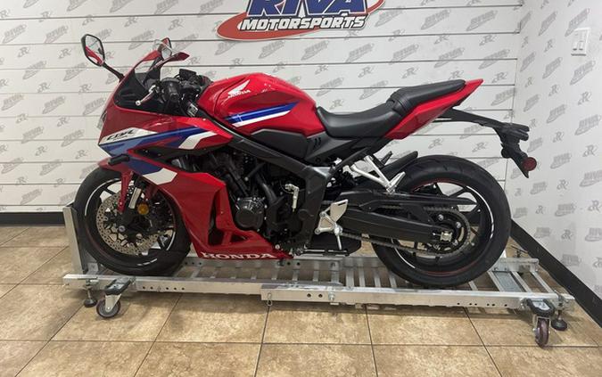 2026 Honda CBR650R E-Clutch