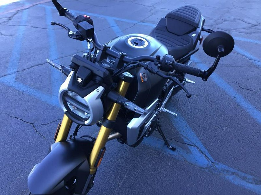 2026 SUZUKI GSX-8S