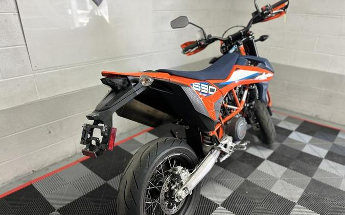 2023 KTM SMC 690 R