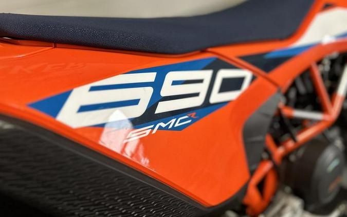 2023 KTM SMC 690 R