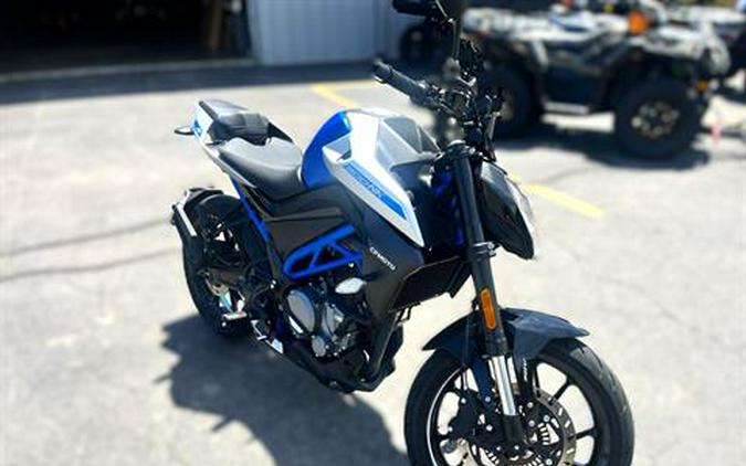 2023 CFMOTO 300NK