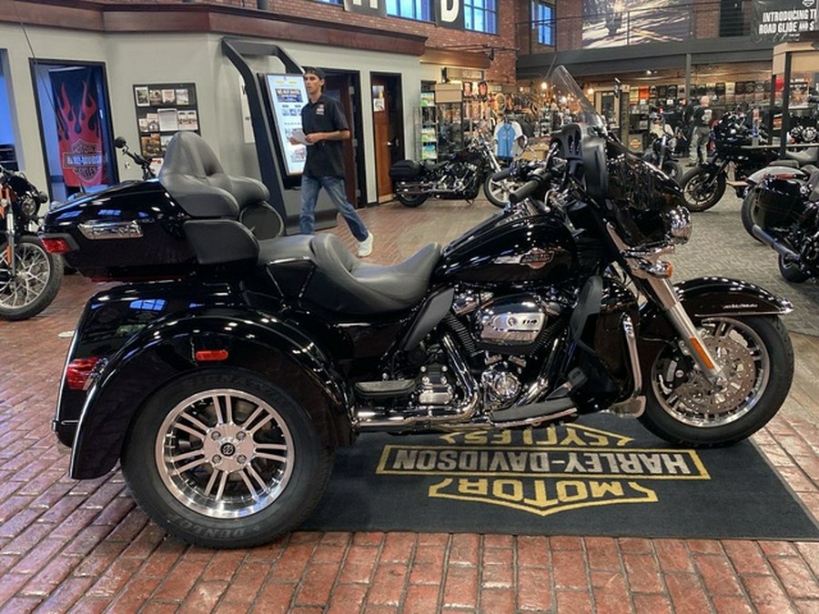 2024 Harley-Davidson Trike FLHTCUTG - Tri Glide Ultra