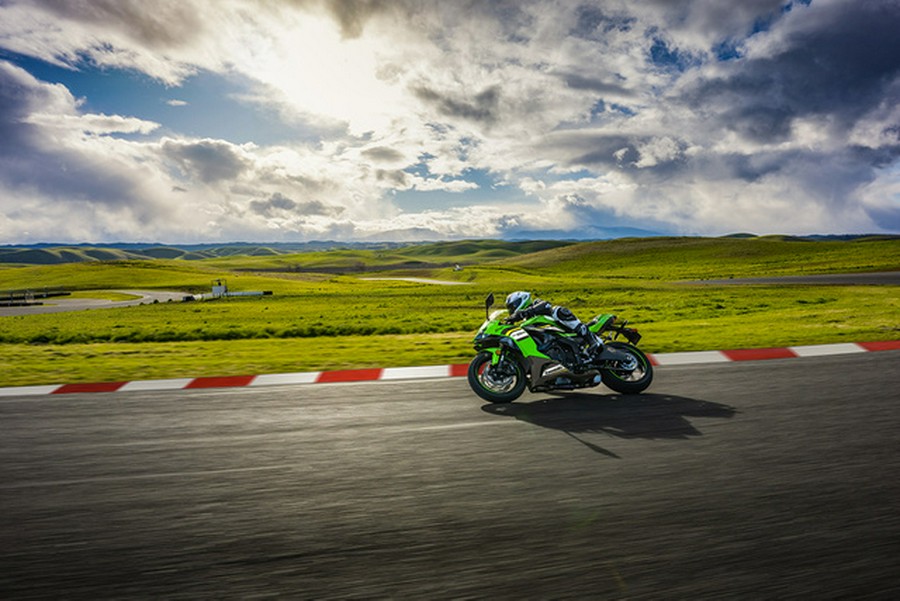 2025 Kawasaki NINJA ZX-6R KRT EDITION ABS