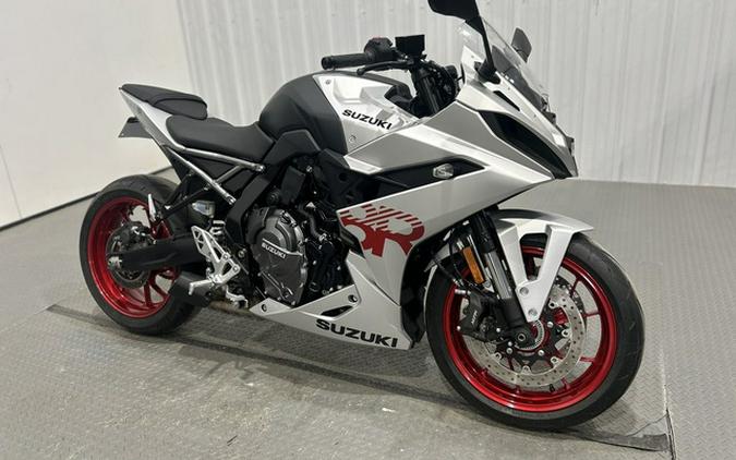 2024 Suzuki GSX 8R