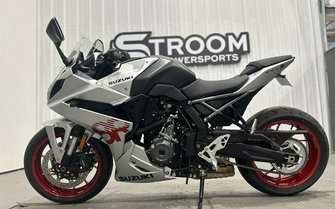 2024 Suzuki GSX 8R
