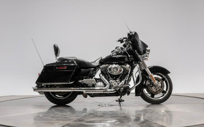 2013 HARLEY-DAVIDSON FLHX STREET GLIDE in Vivid Black