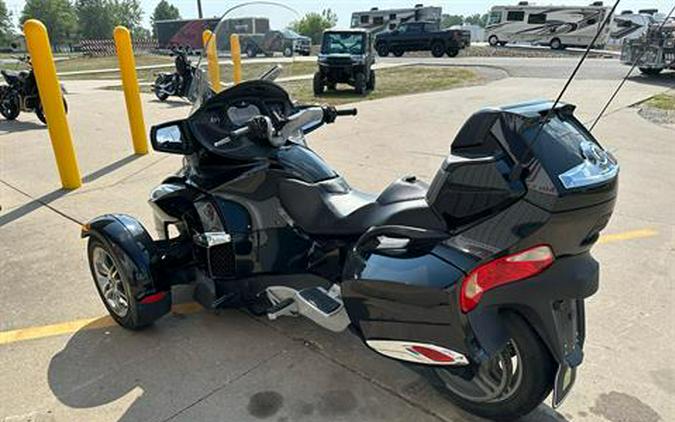 2010 Can-Am Spyder™ RT-S SE5