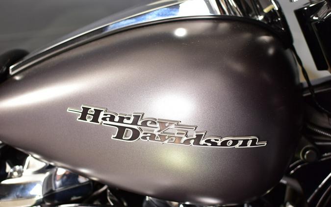 2017 Harley-Davidson Street Glide Special