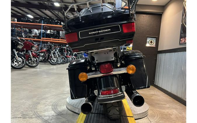 2012 Harley-Davidson® FLHTK