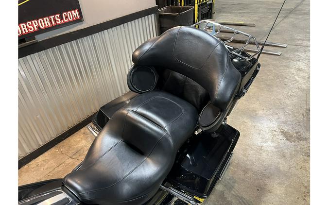 2012 Harley-Davidson® FLHTK