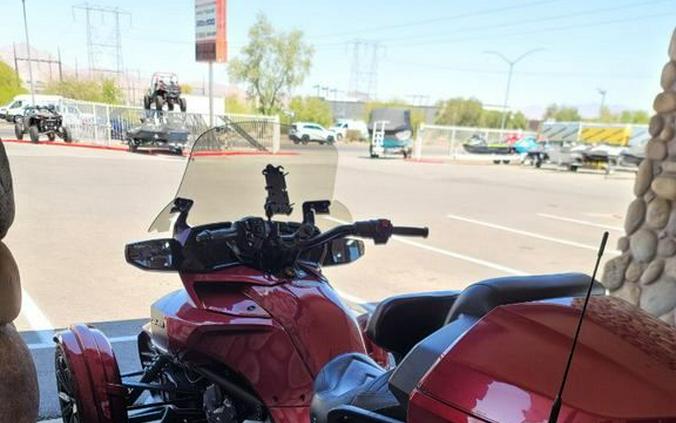 2018 Can-Am® Spyder® F3 Limited Dark