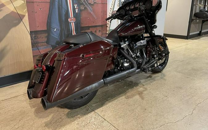 2018 Harley-Davidson FLHXS - Street Glide Special