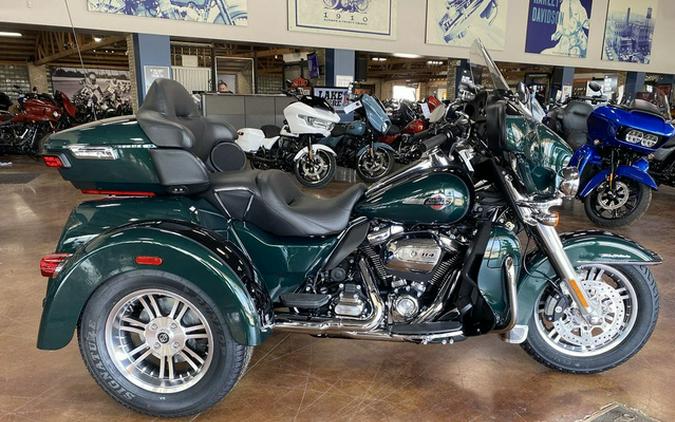 2024 Harley-Davidson Trike FLHTCUTG - Tri Glide Ultra