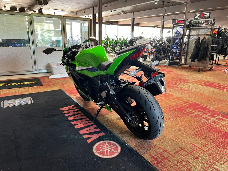 2026 Kawasaki NINJA ZX-6R ABS