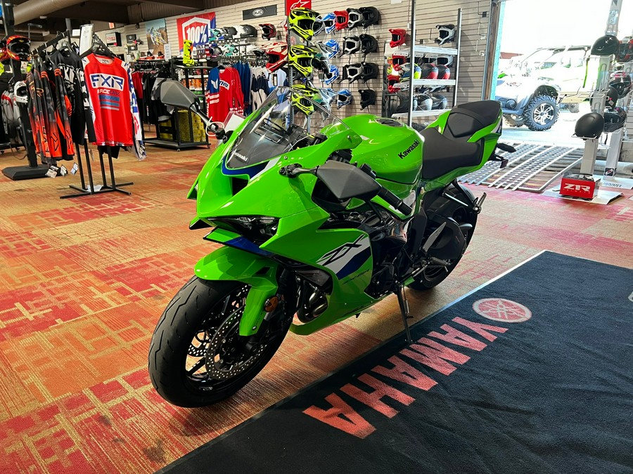 2026 Kawasaki NINJA ZX-6R ABS