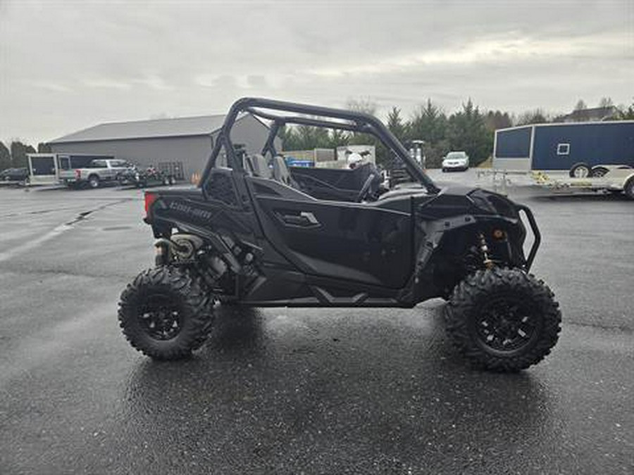 2026 Can-Am Maverick Sport DPS