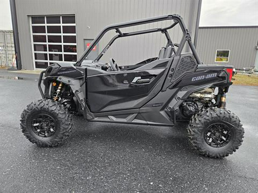 2026 Can-Am Maverick Sport DPS