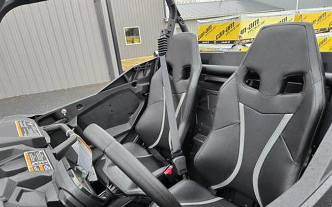 2026 Can-Am Maverick Sport DPS