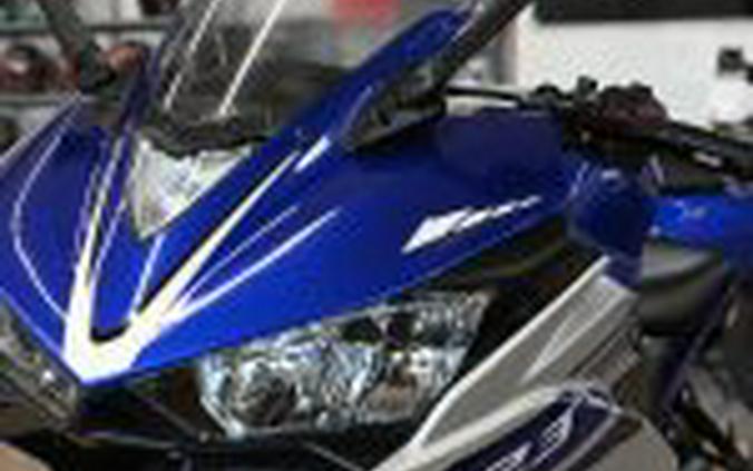 2016 Yamaha R3
