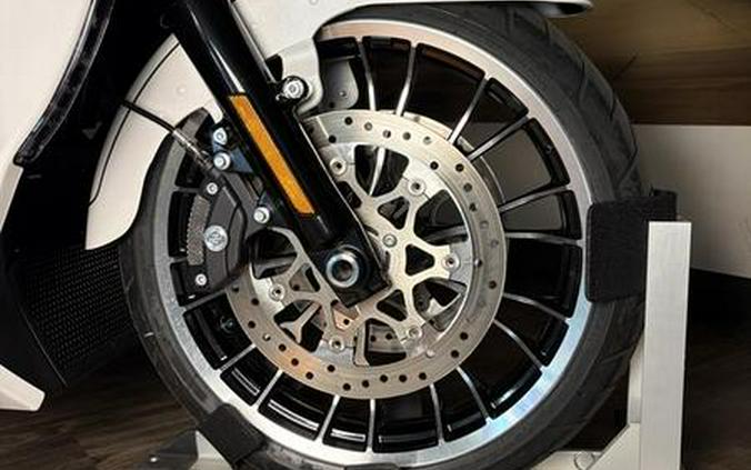 2026 Harley-Davidson® FLHXL - Street Glide® Limited
