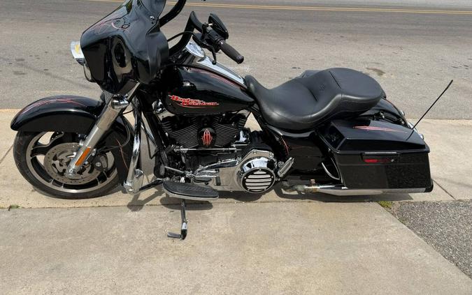 2013 Harley-Davidson Street Glide FLHX