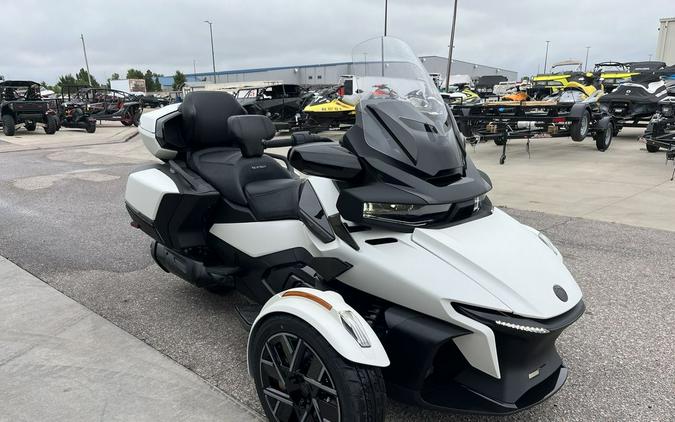 2026 Can-Am® Spyder RT Sea-to-Sky