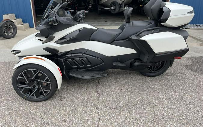 2026 Can-Am® Spyder RT Sea-to-Sky