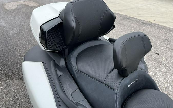 2026 Can-Am® Spyder RT Sea-to-Sky
