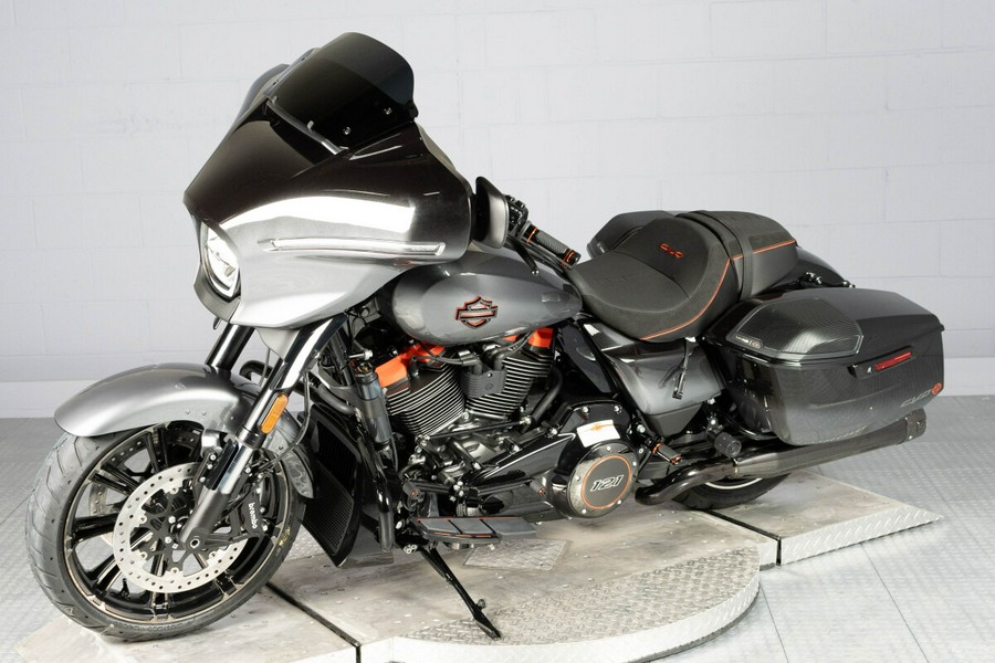 2025 Harley-Davidson CVO Street Glide FLHXSE