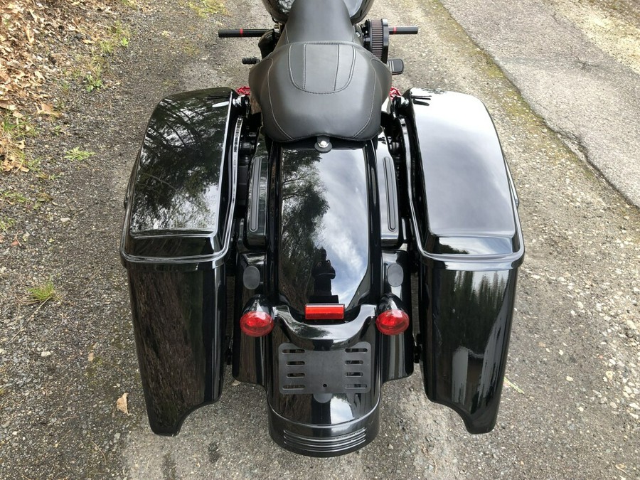 2023 Harley-Davidson® Road King® Special Vivid Black