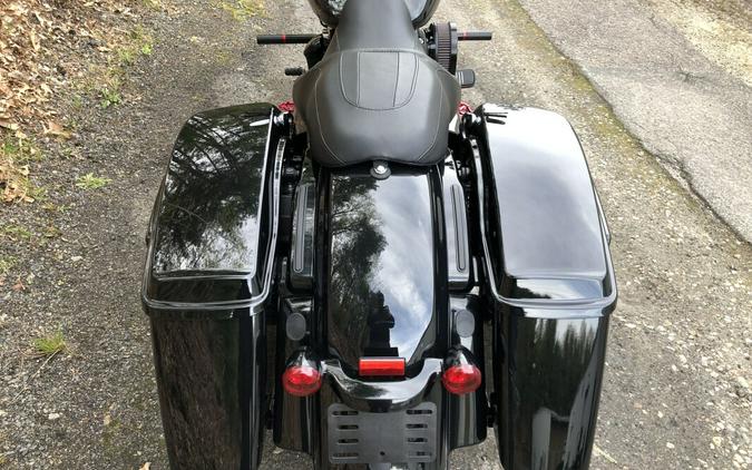 2023 Harley-Davidson® Road King® Special Vivid Black