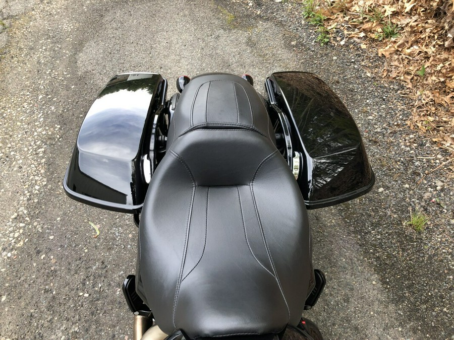 2023 Harley-Davidson® Road King® Special Vivid Black