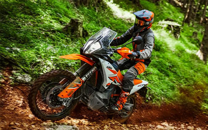 2023 KTM 890 Adventure R