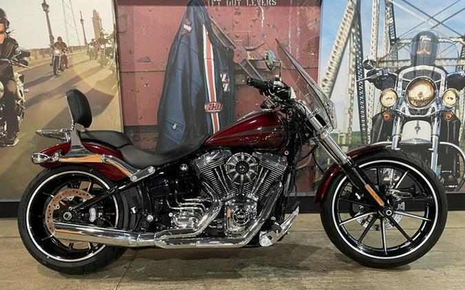 2015 Harley-Davidson Softail FXSB - Breakout