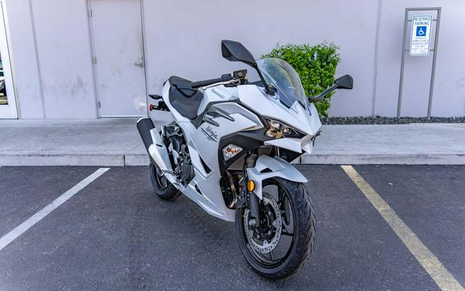 2024 Kawasaki Ninja® 500 ABS