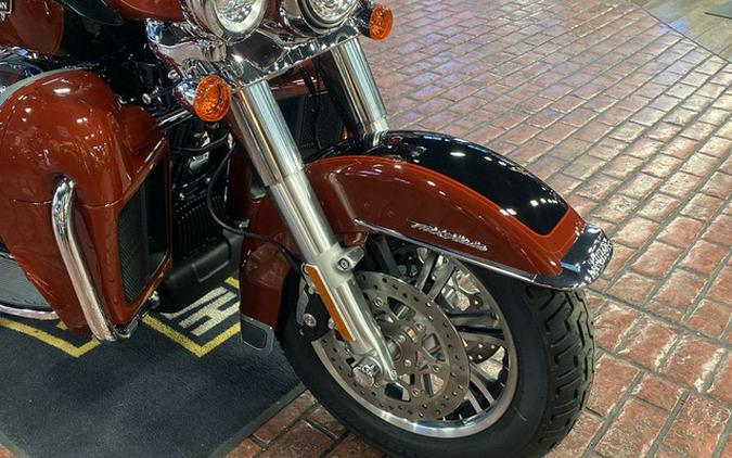 2024 Harley-Davidson FLHTCUTG - Tri Glide Ultra