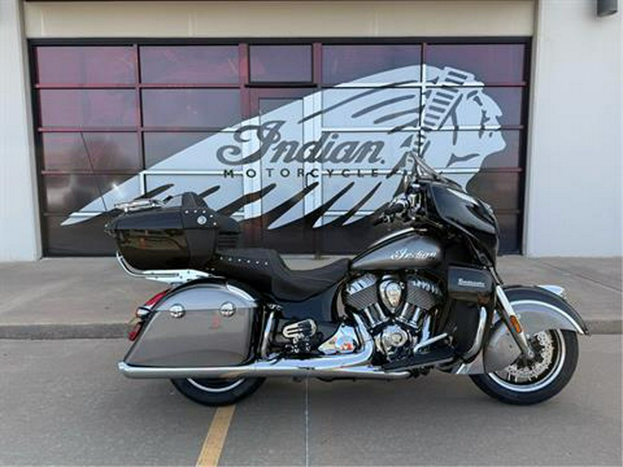 2025 Indian Motorcycle Roadmaster® with PowerBand Audio Package