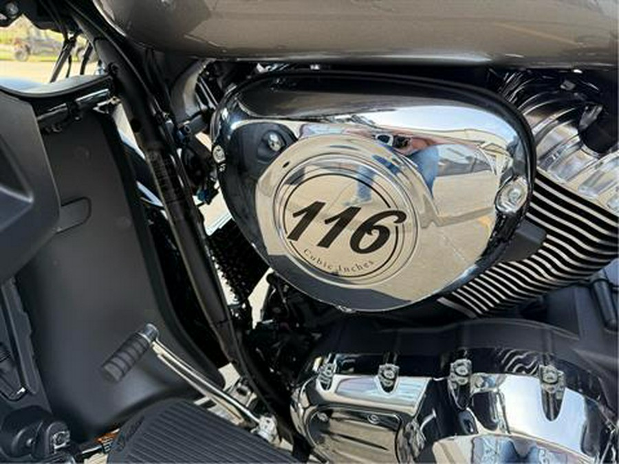 2025 Indian Motorcycle Roadmaster® with PowerBand Audio Package