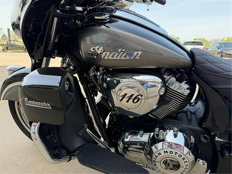 2025 Indian Motorcycle Roadmaster® with PowerBand Audio Package