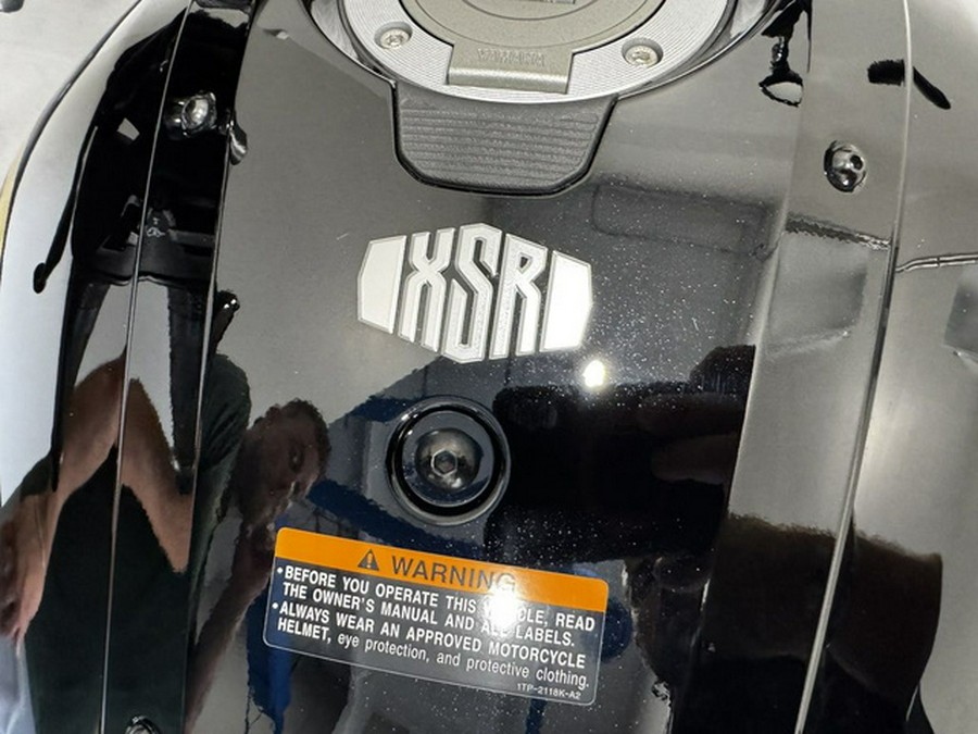 2025 Yamaha XSR700