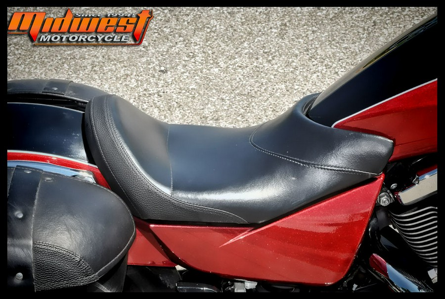 2014 Victory Motorcycles BOARDWALK